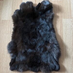 A302 rabbit pelt